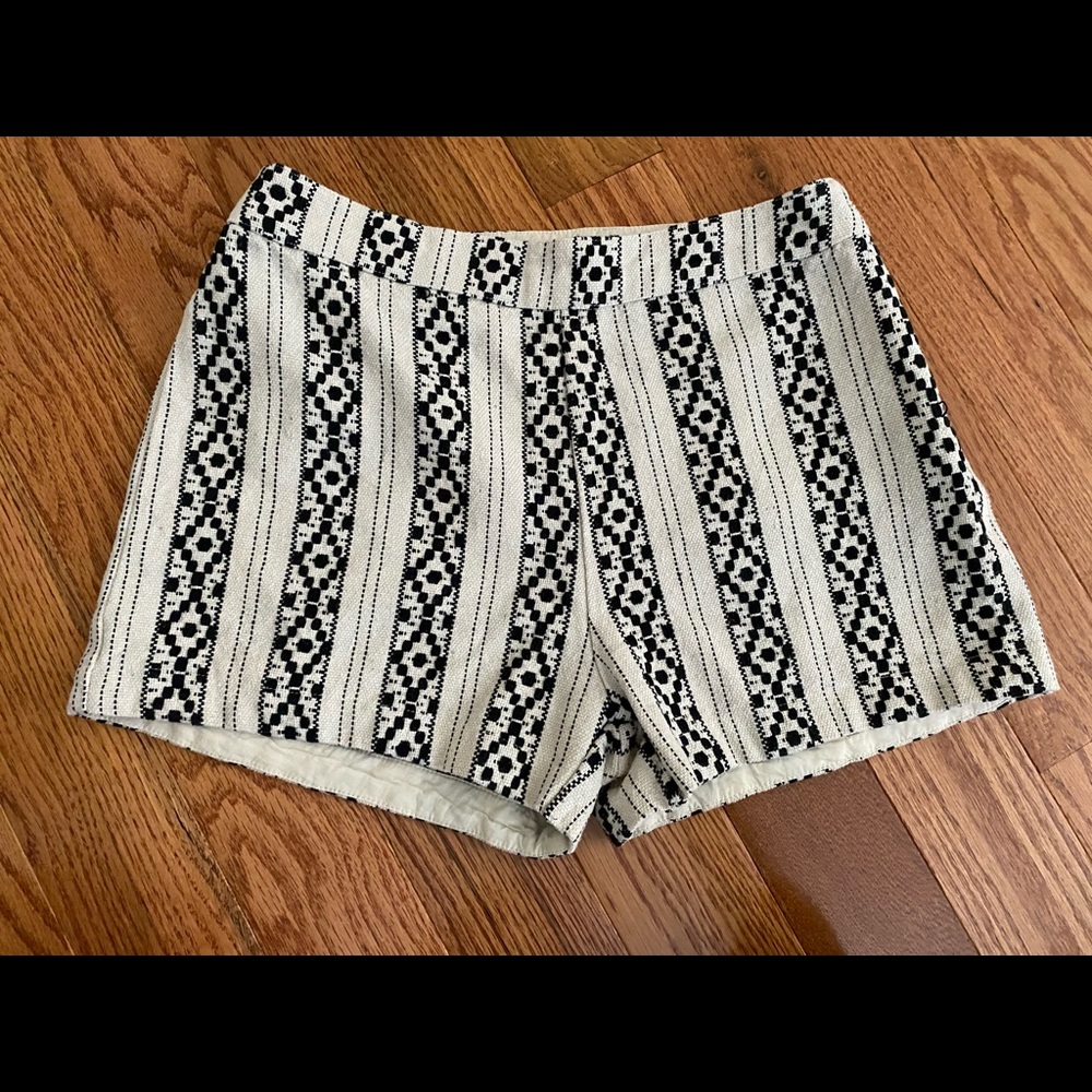 Hi Waisted Short